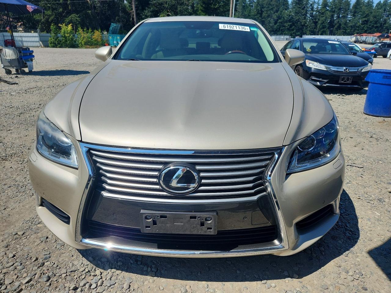 2013 LEXUS LS460