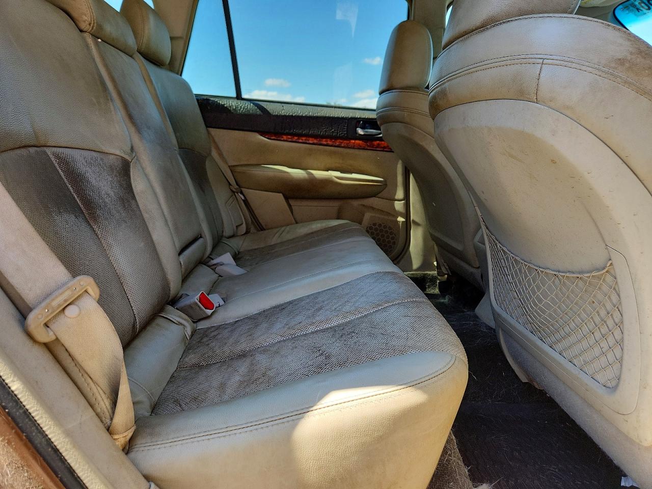 2012 SUBARU OUTBACK