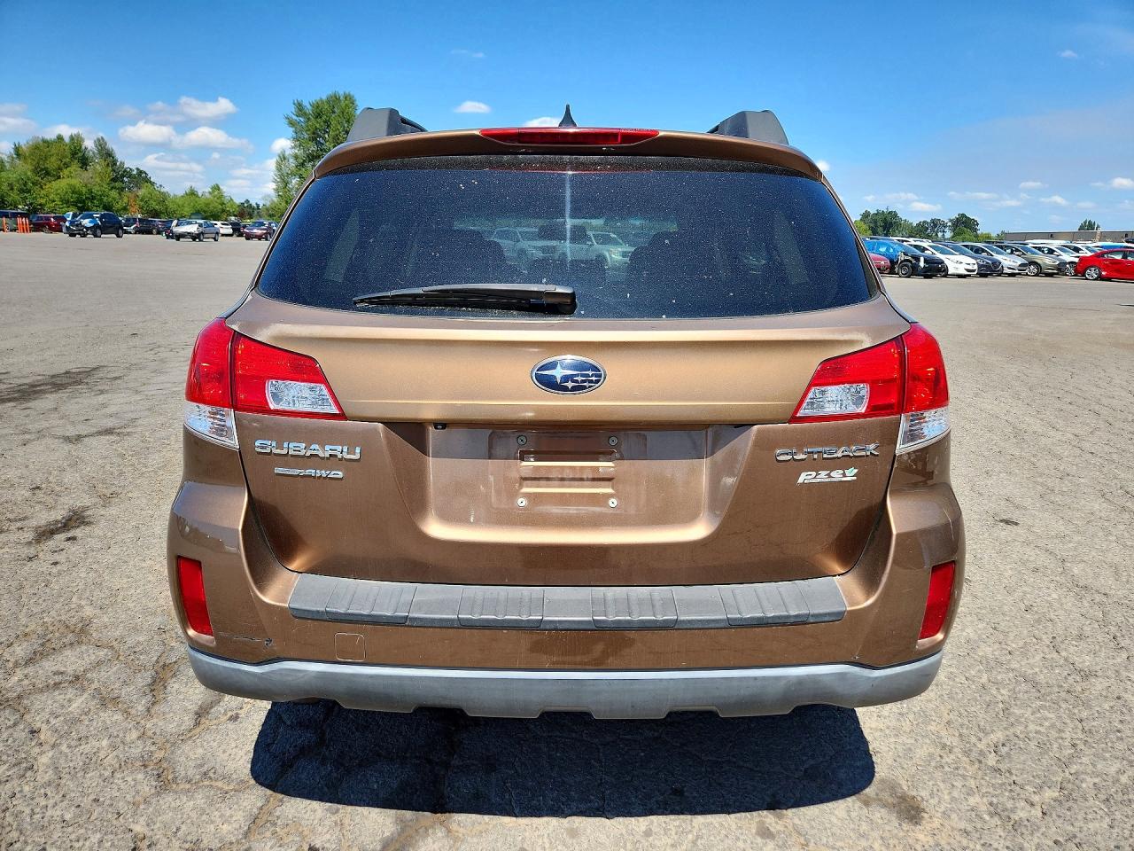2012 SUBARU OUTBACK