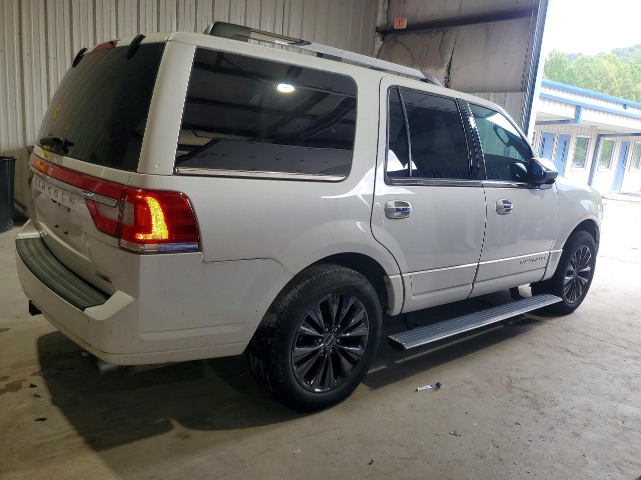 2015 LINCOLN NAVIGATOR