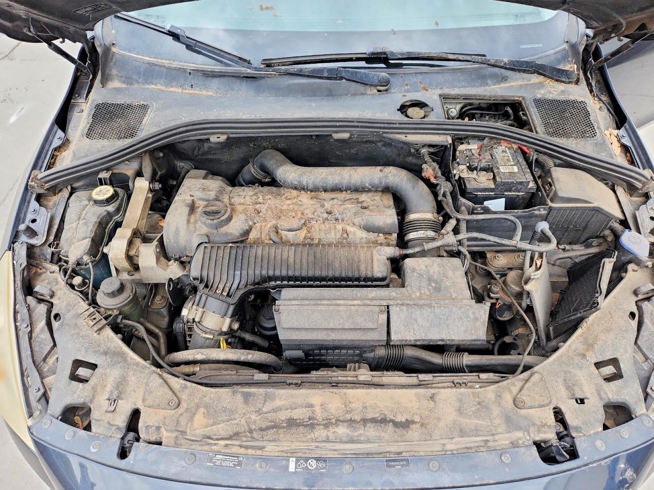 2012 VOLVO S60