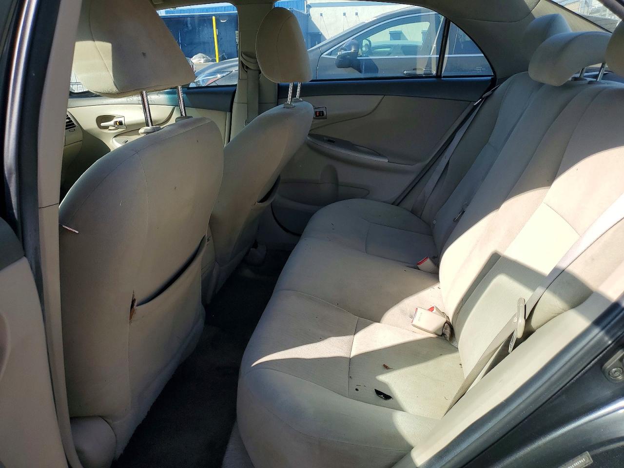 2010 TOYOTA COROLLA