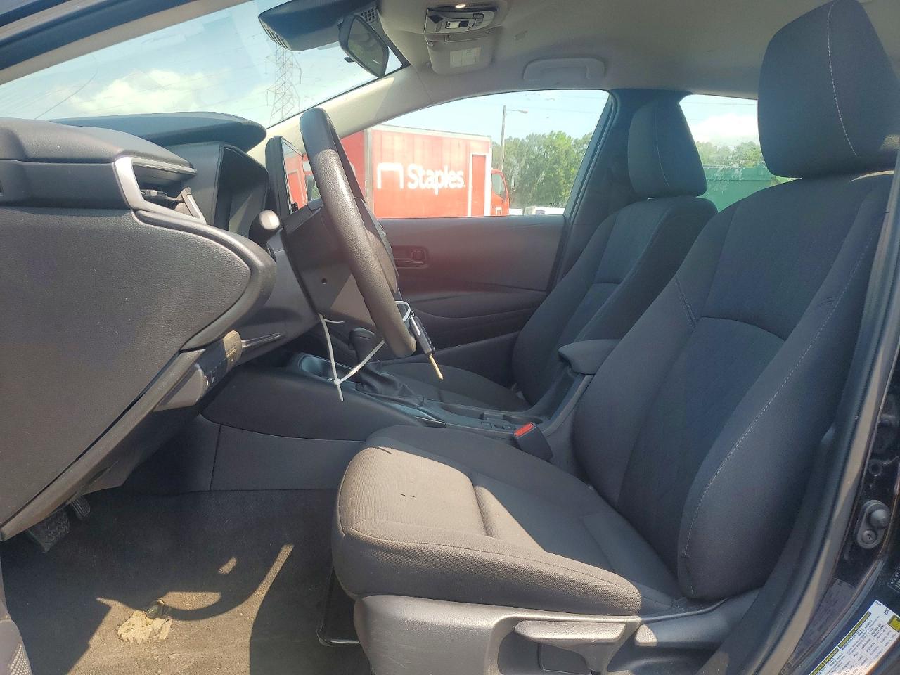 2025 TOYOTA COROLLA