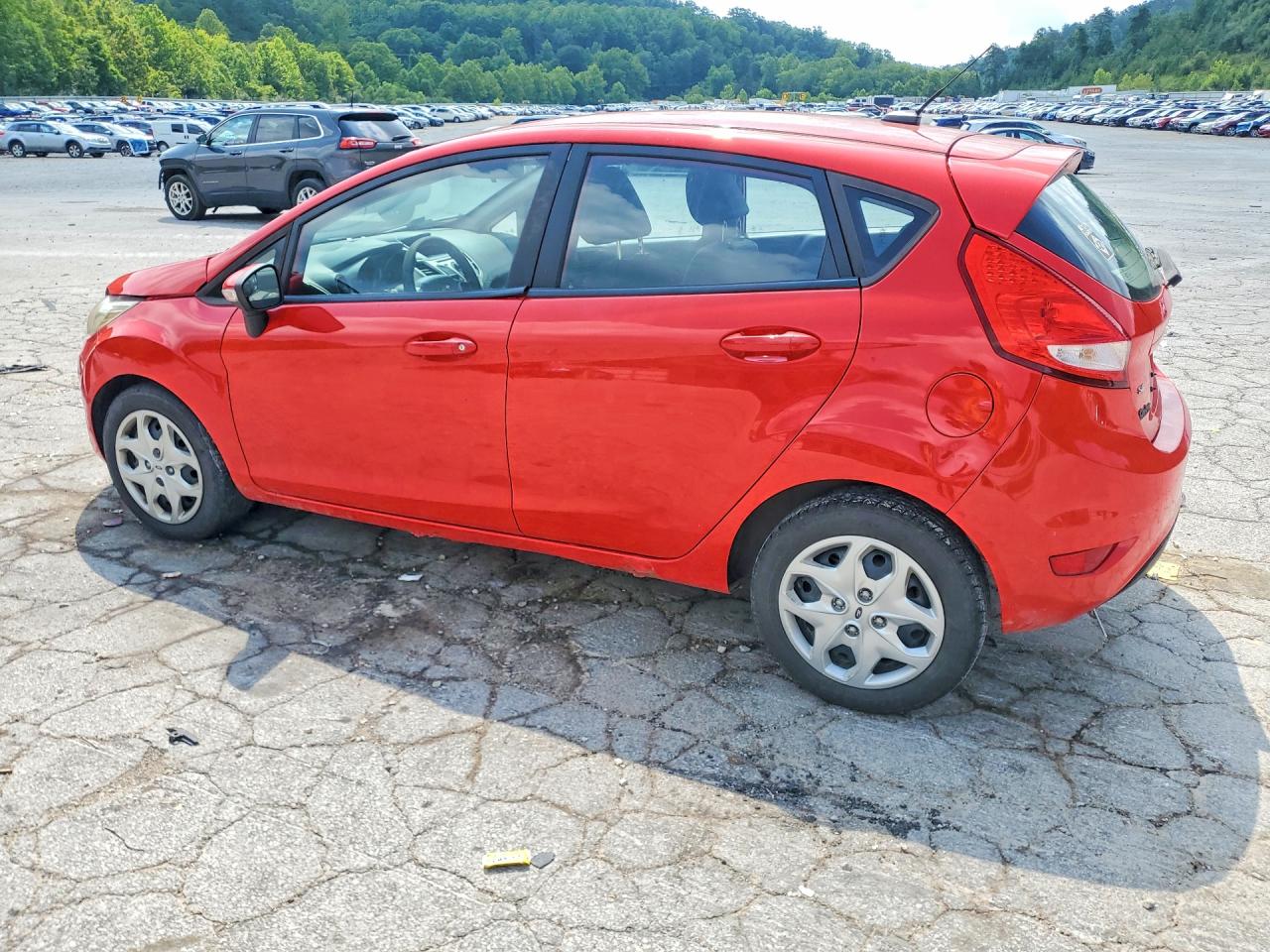 2013 FORD FIESTA