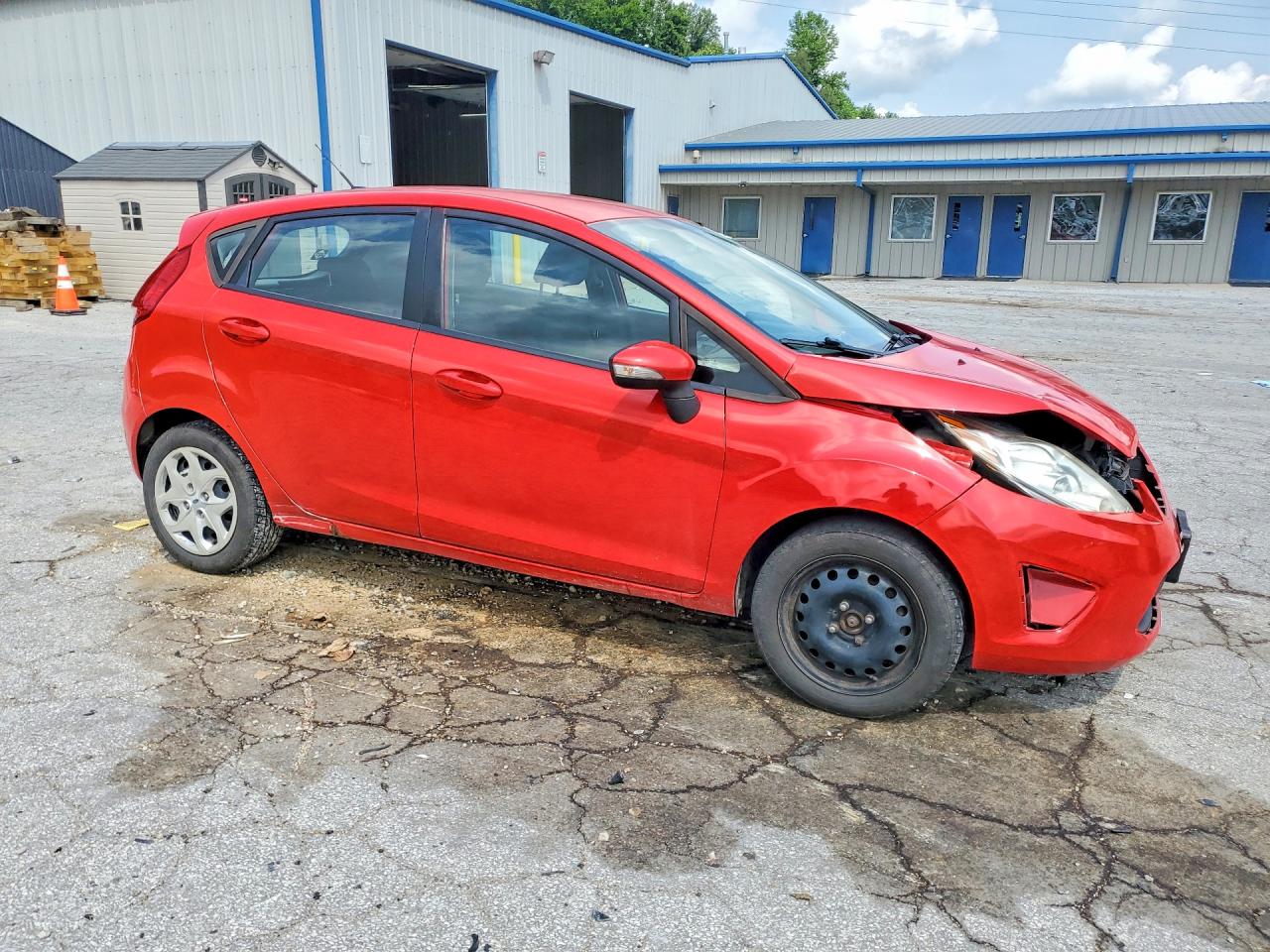 2013 FORD FIESTA