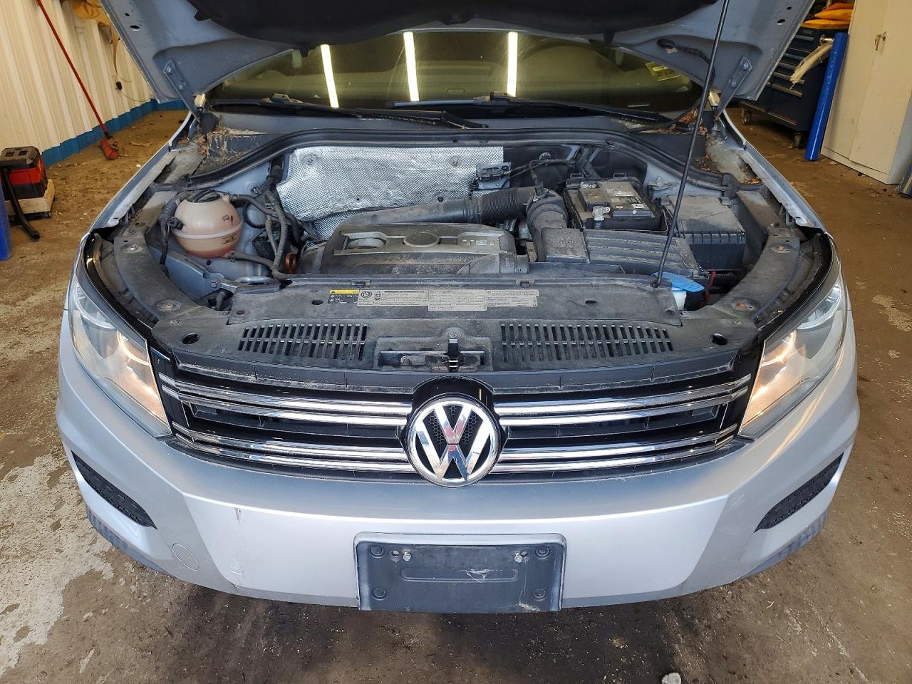 2013 VOLKSWAGEN TIGUAN