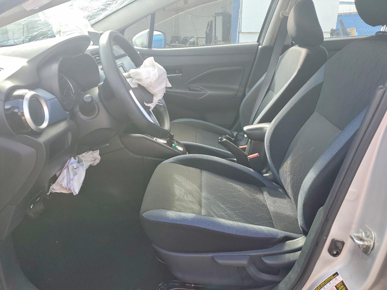 2025 NISSAN VERSA