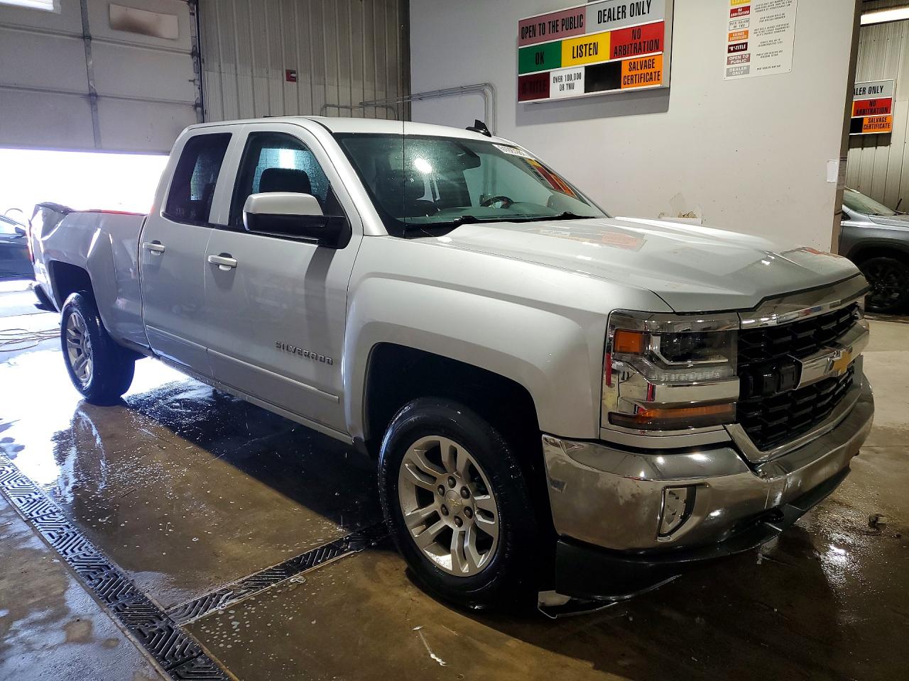 2016 CHEVROLET SILVERADO