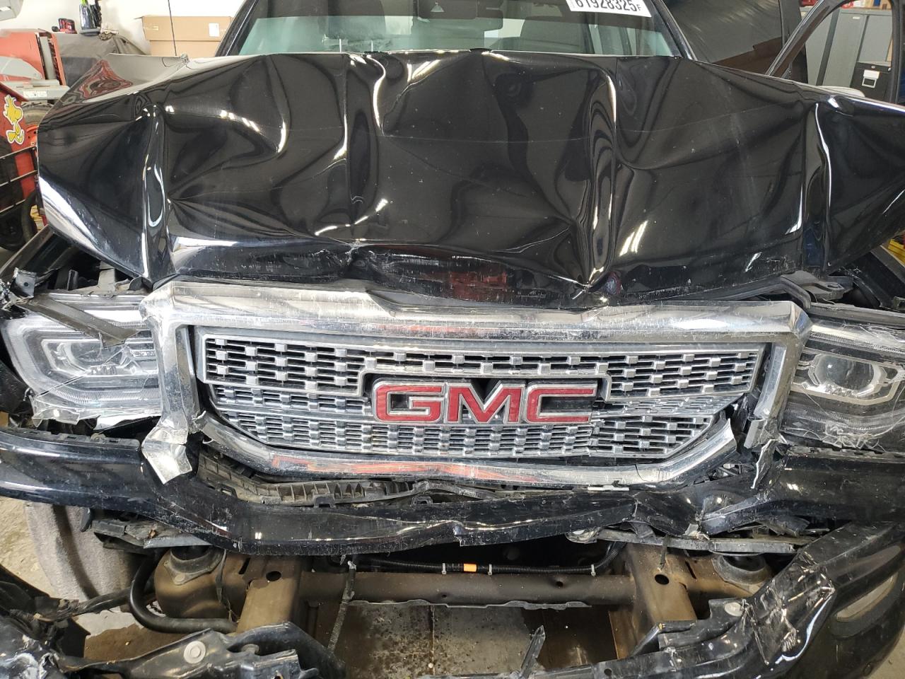 2018 GMC SIERRA
