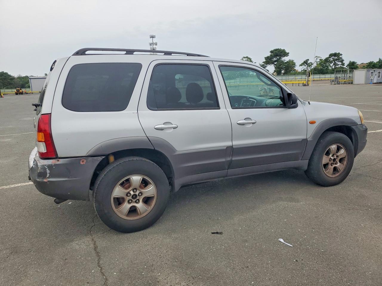 2004 MAZDA TRIBUTE