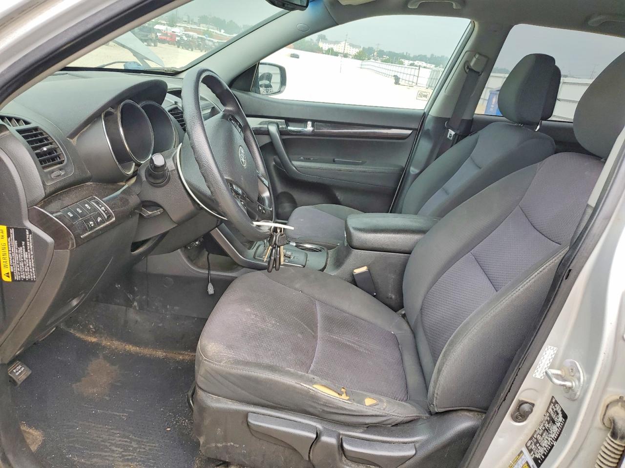 2011 KIA SORENTO