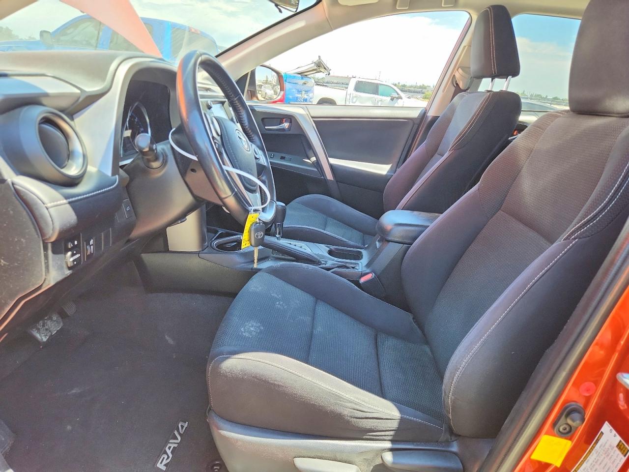 2016 TOYOTA RAV4