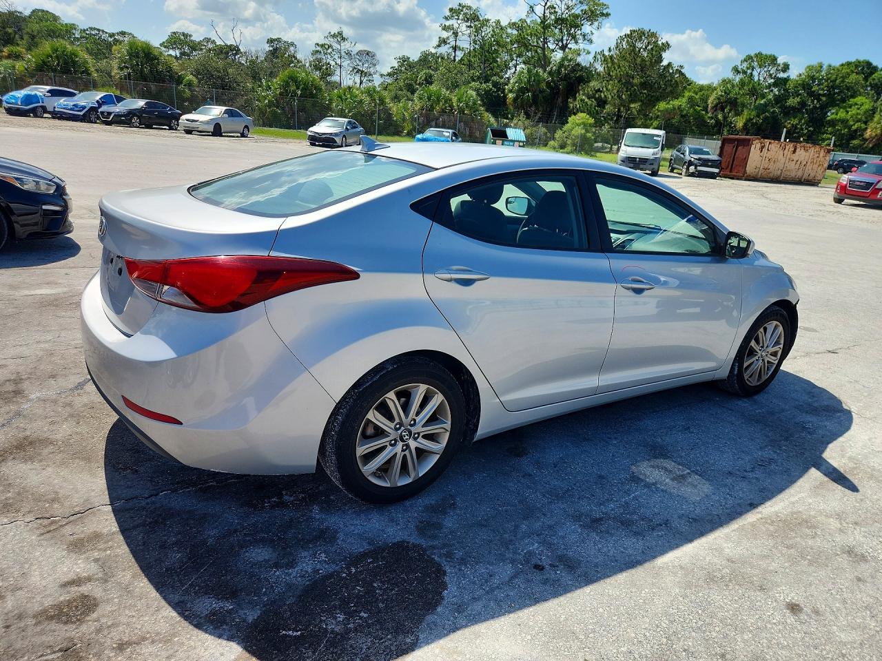 2014 HYUNDAI ELANTRA