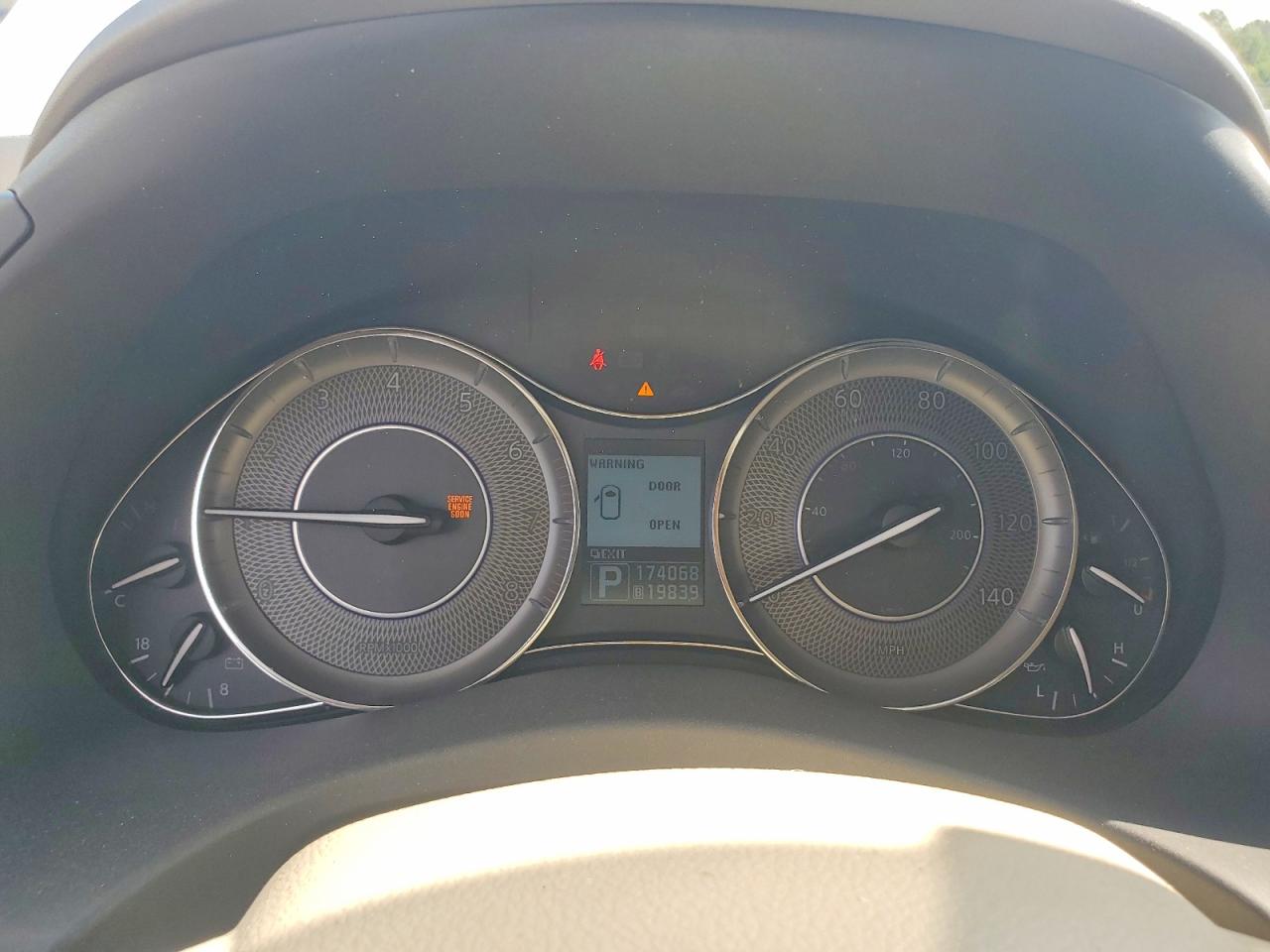 2012 INFINITI QX56
