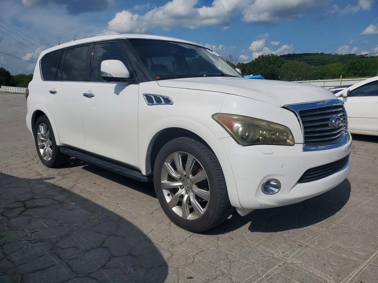 2012 INFINITI QX56