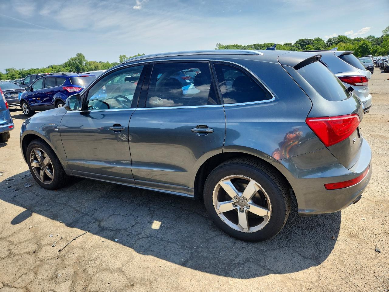 2012 AUDI Q5