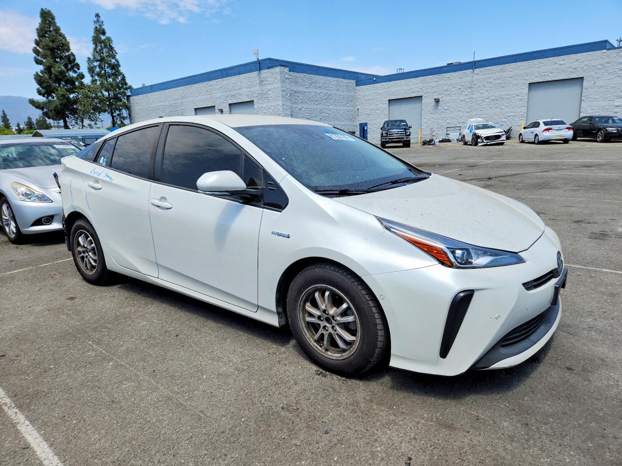 2019 TOYOTA PRIUS