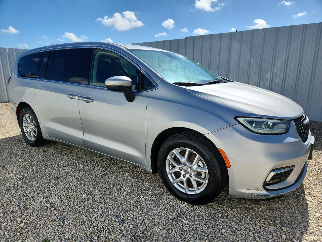 2023 CHRYSLER PACIFICA