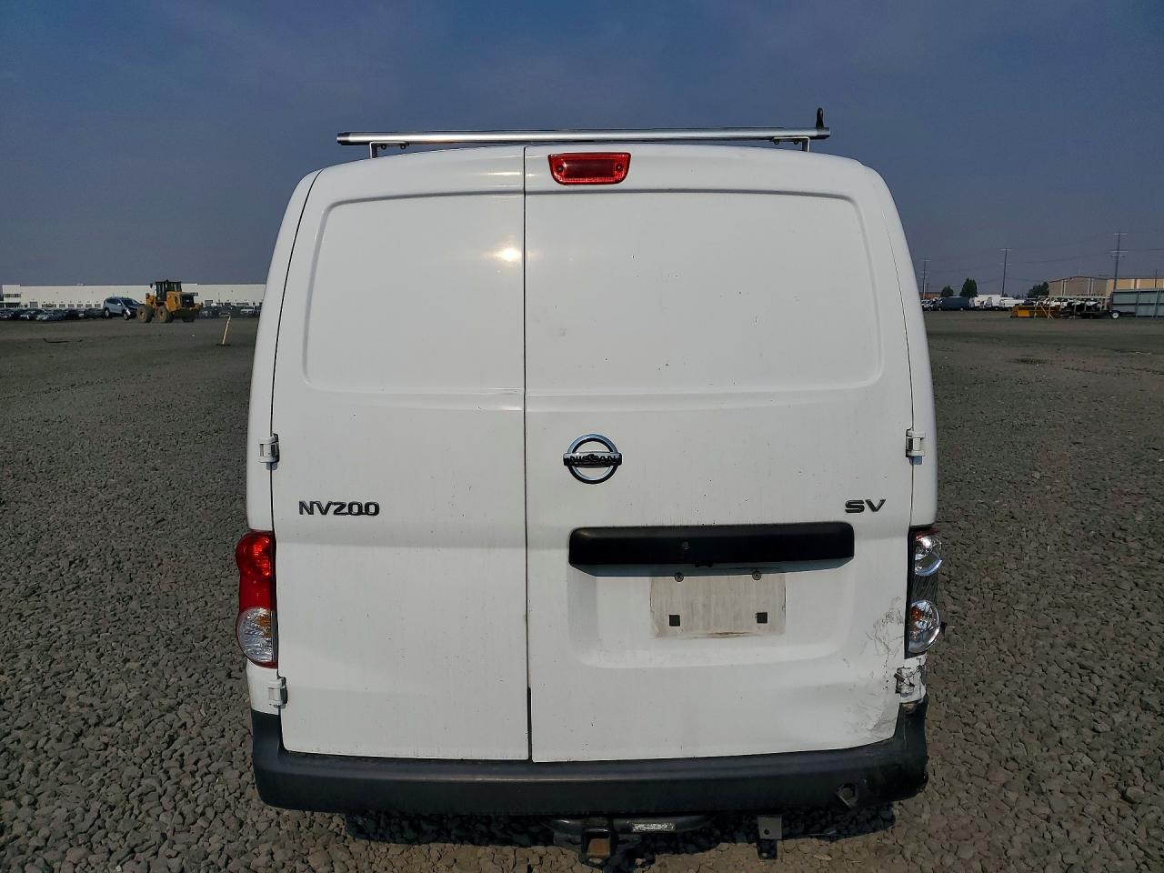 2014 NISSAN NV