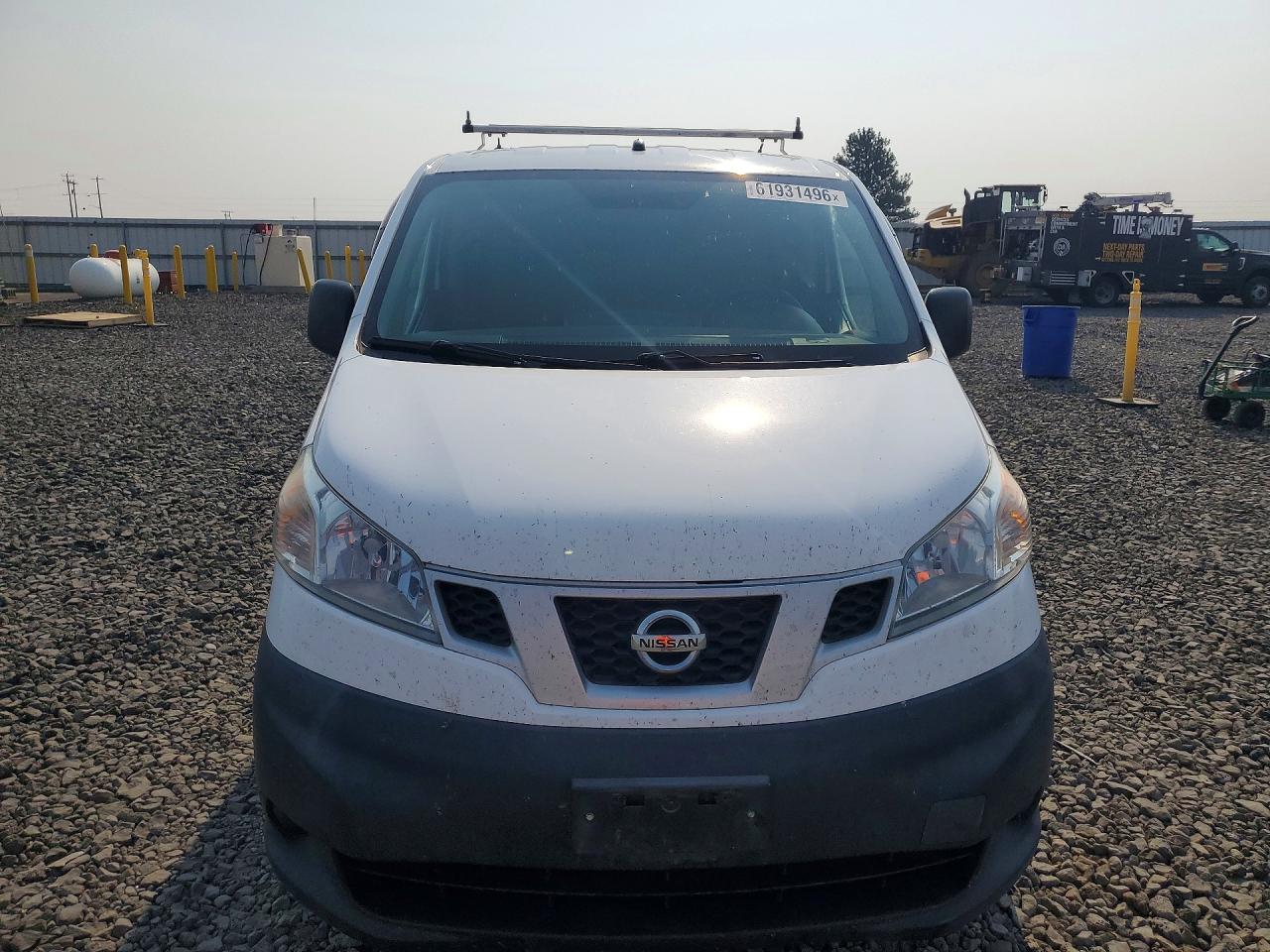 2014 NISSAN NV