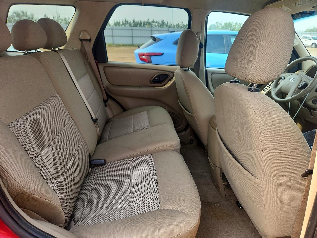 2005 FORD ESCAPE