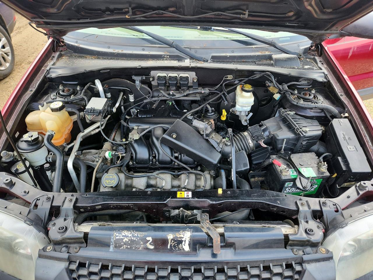 2005 FORD ESCAPE
