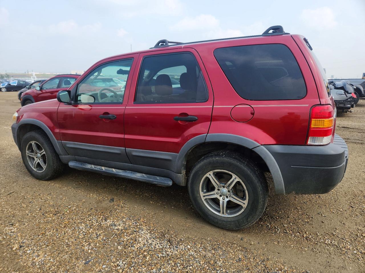 2005 FORD ESCAPE