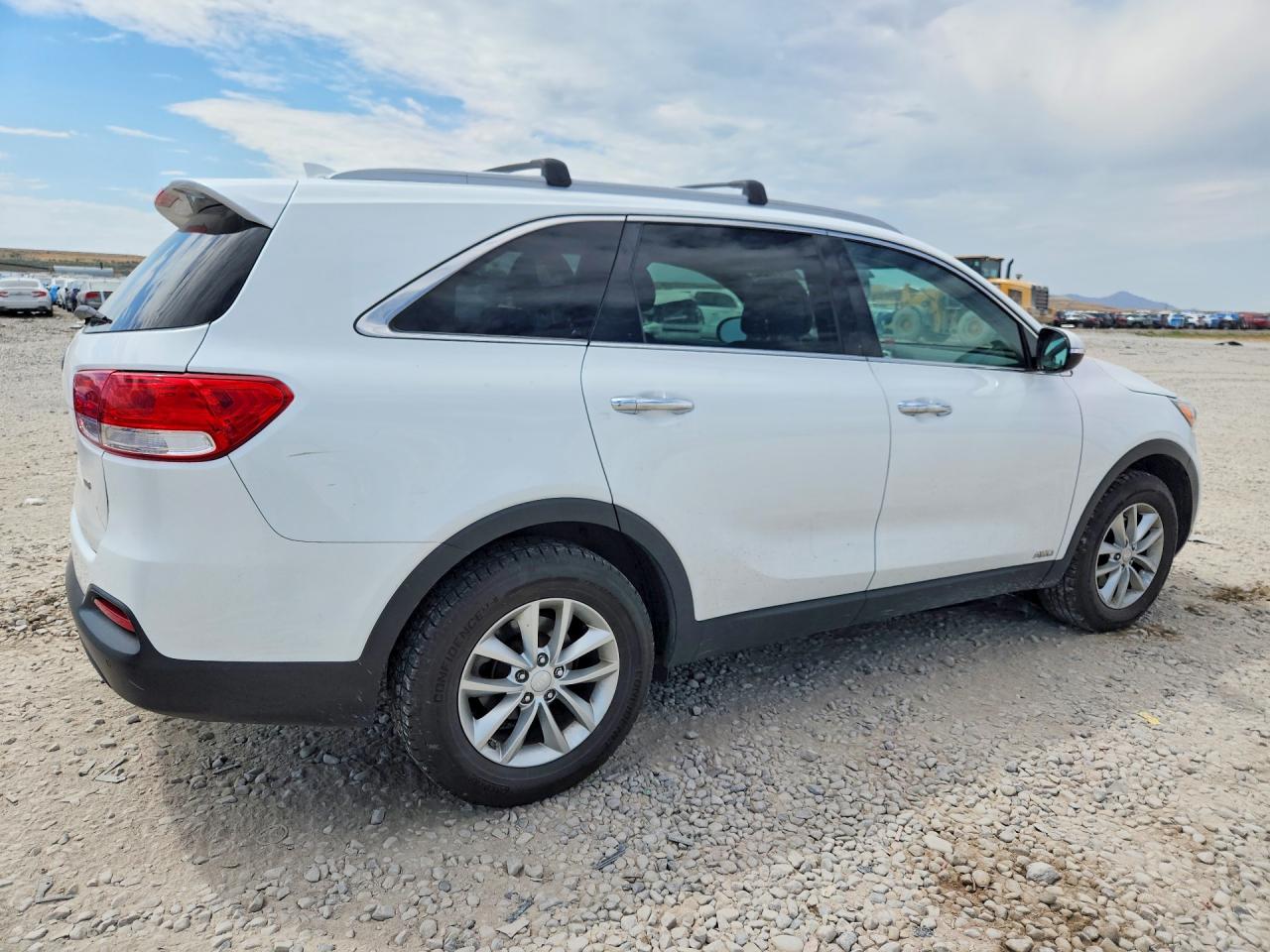 2016 KIA SORENTO