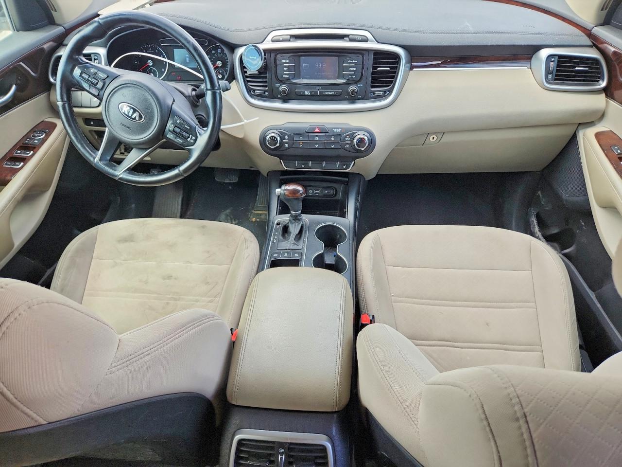 2016 KIA SORENTO