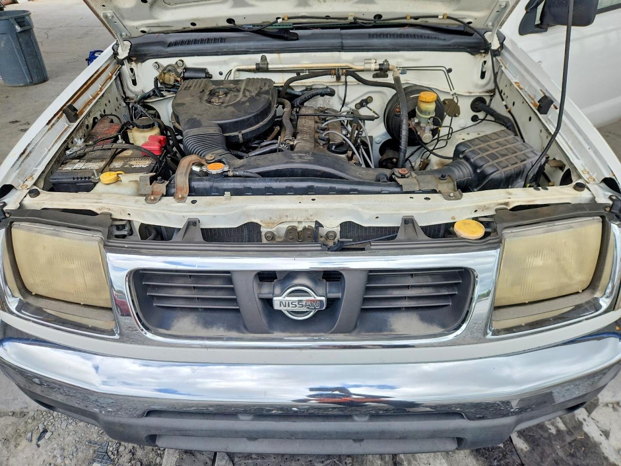 2000 NISSAN FRONTIER