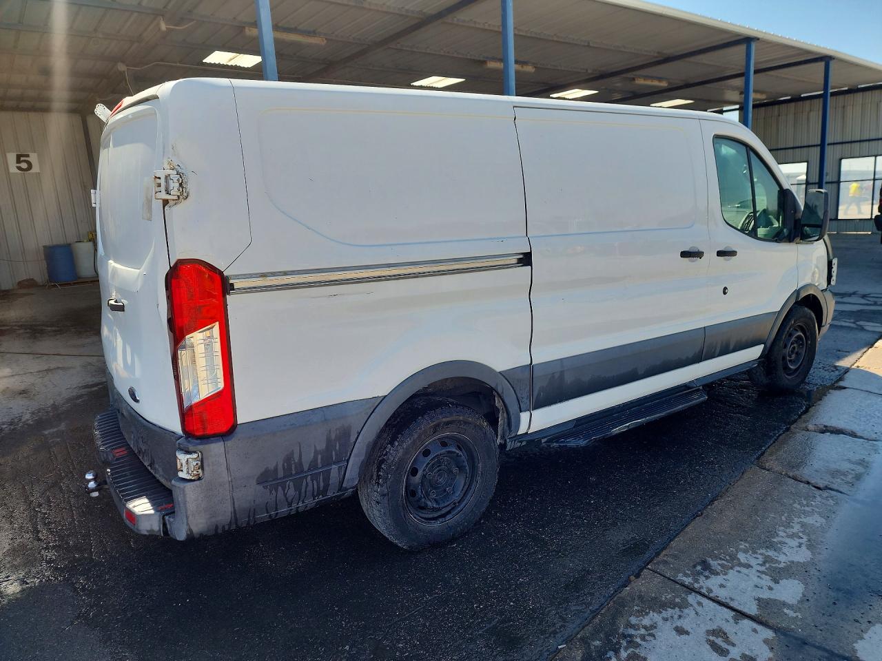 2015 FORD TRANSIT