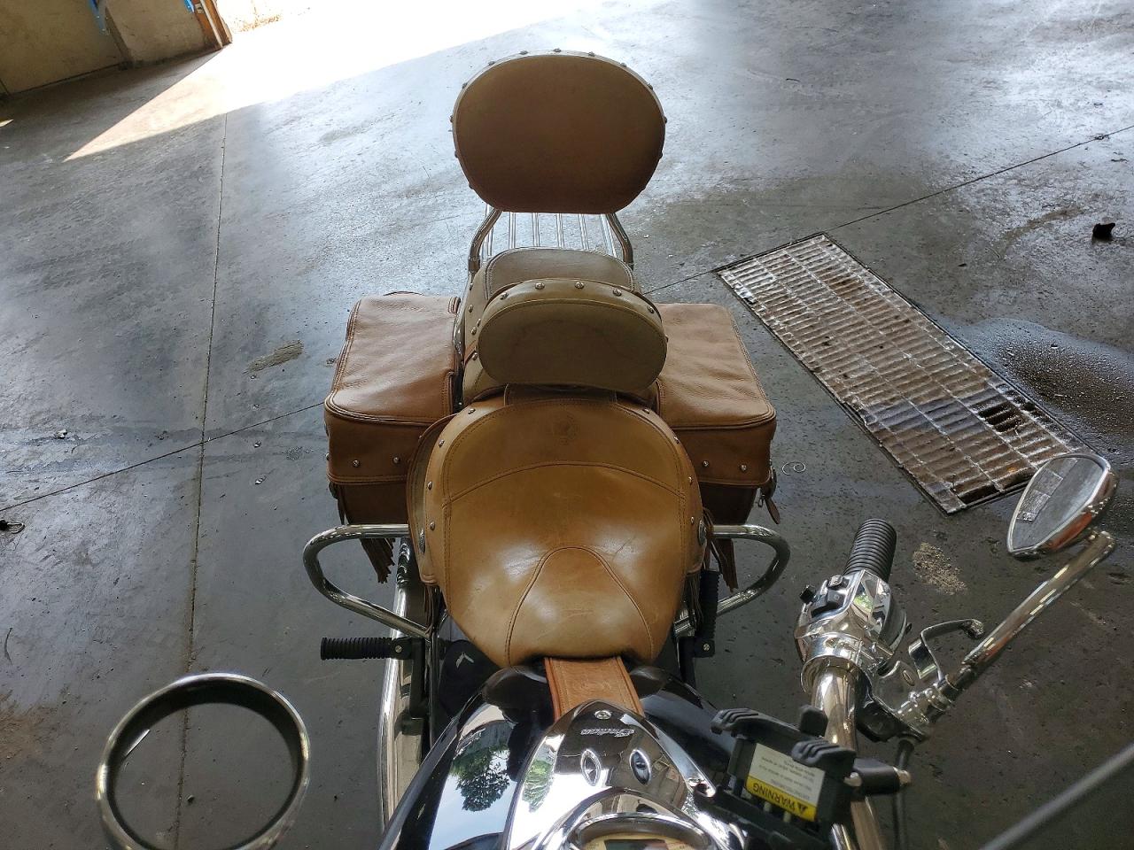 2014 INDIAN MOTORCYCLE CO. MOTORCYCLE
