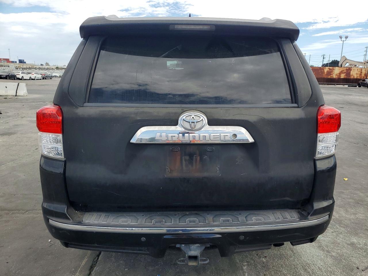 2013 TOYOTA 4RUNNER