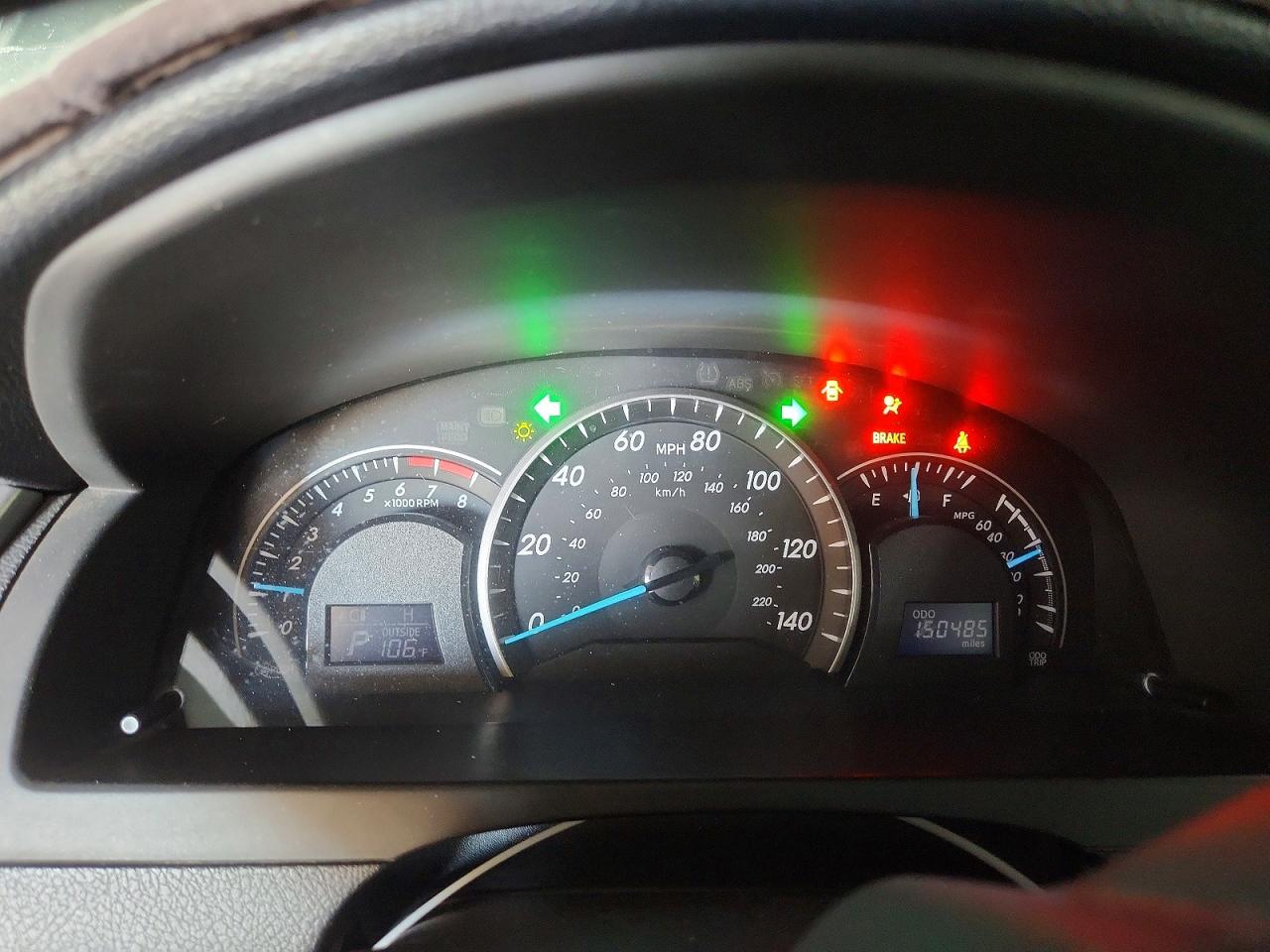 2012 TOYOTA CAMRY