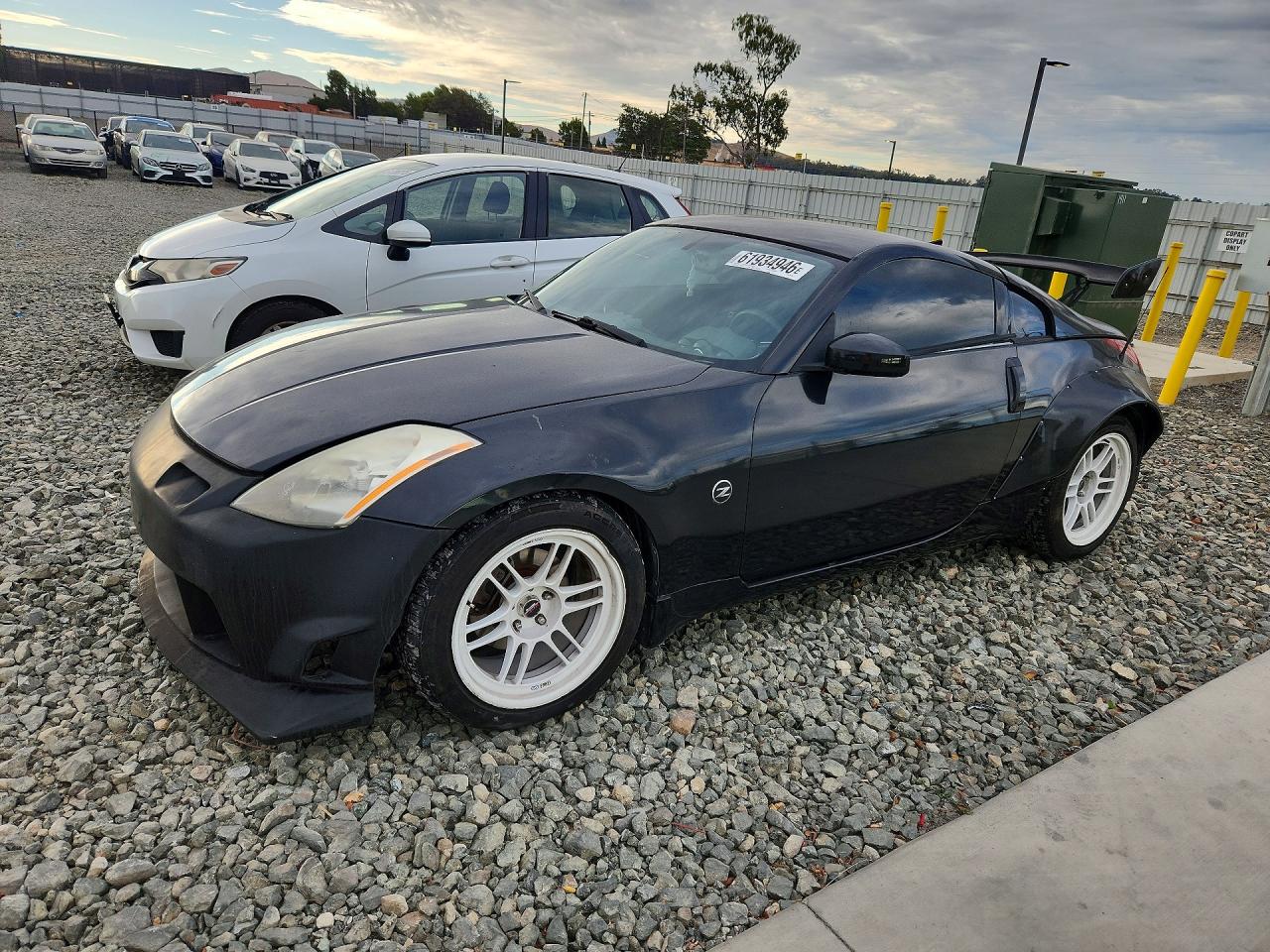 2005 NISSAN 350Z