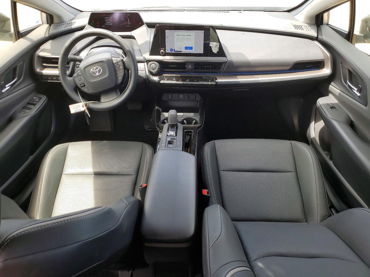 2025 TOYOTA PRIUS