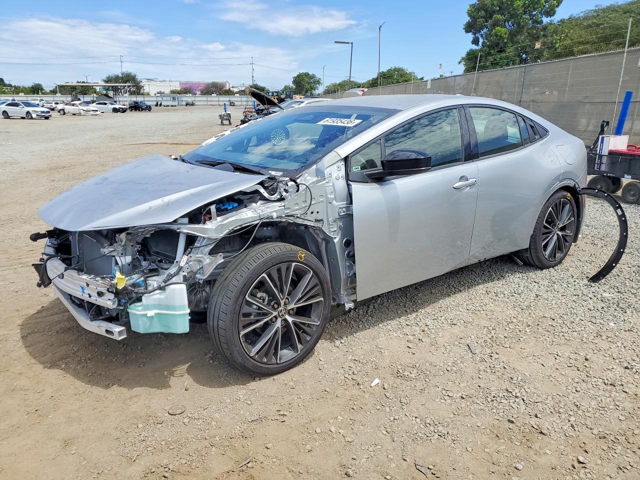 2025 TOYOTA PRIUS