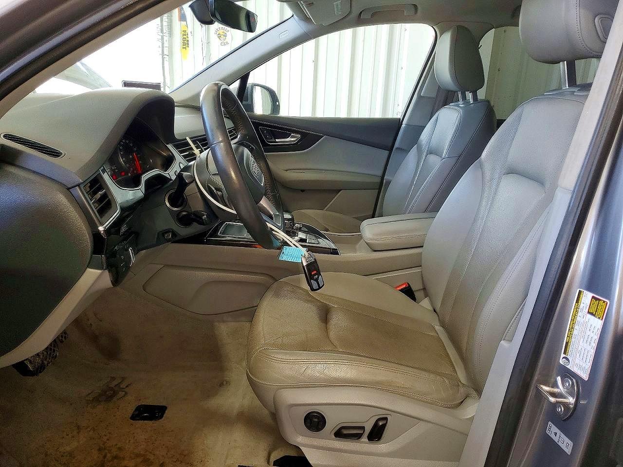 2017 AUDI Q7