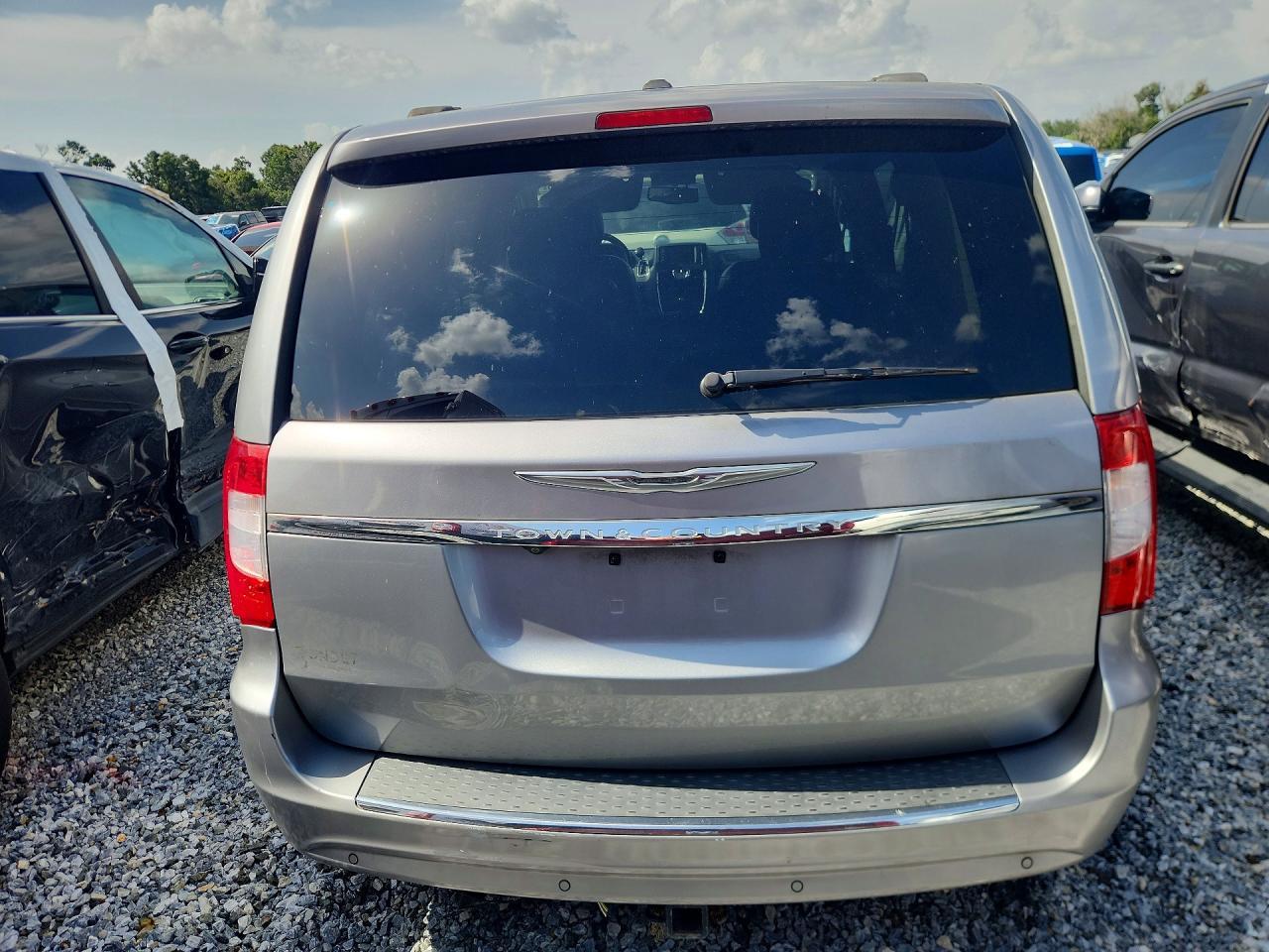 2013 CHRYSLER MINIVAN