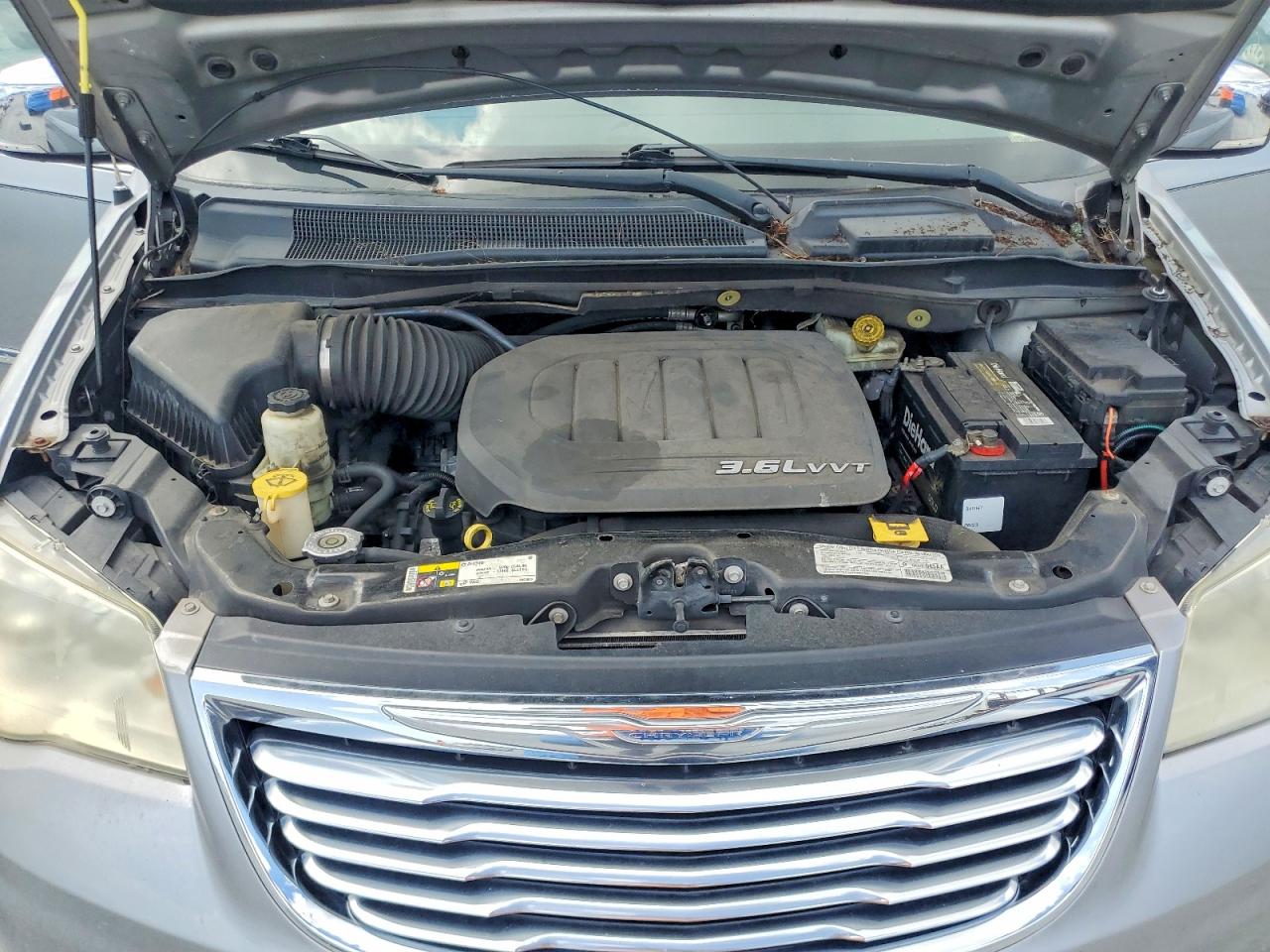 2013 CHRYSLER MINIVAN