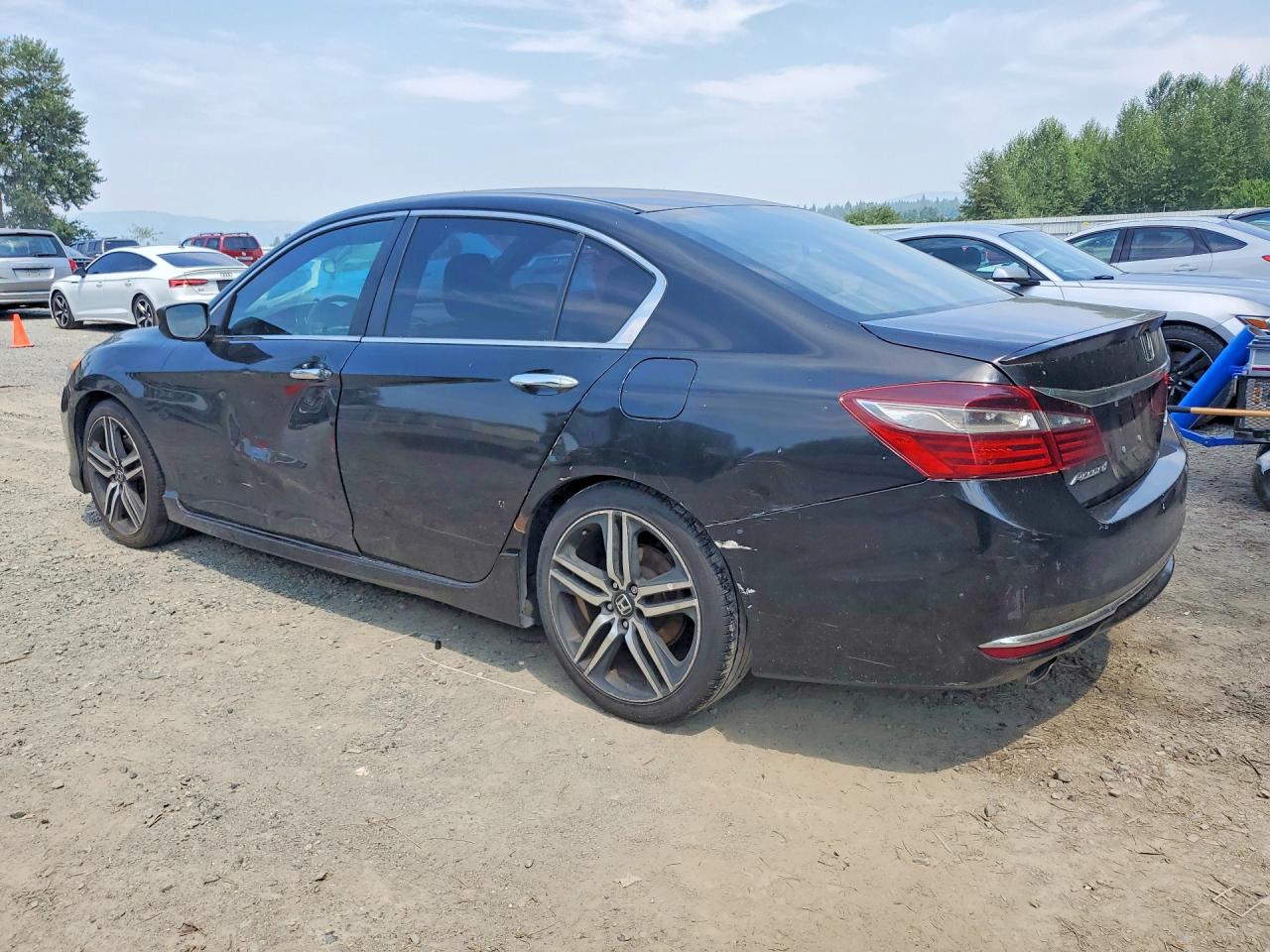 2017 HONDA ACCORD