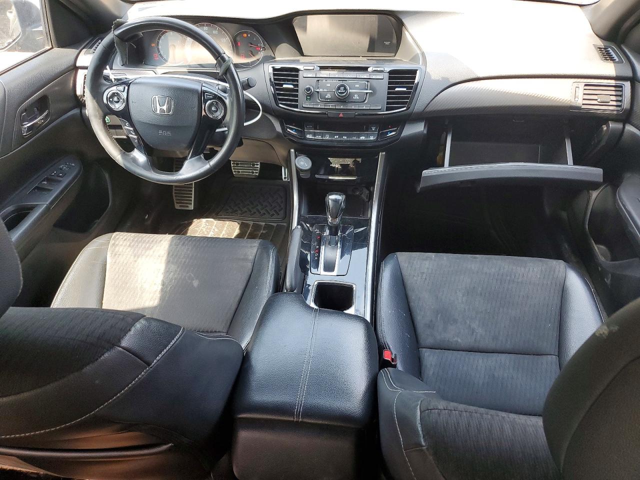 2017 HONDA ACCORD