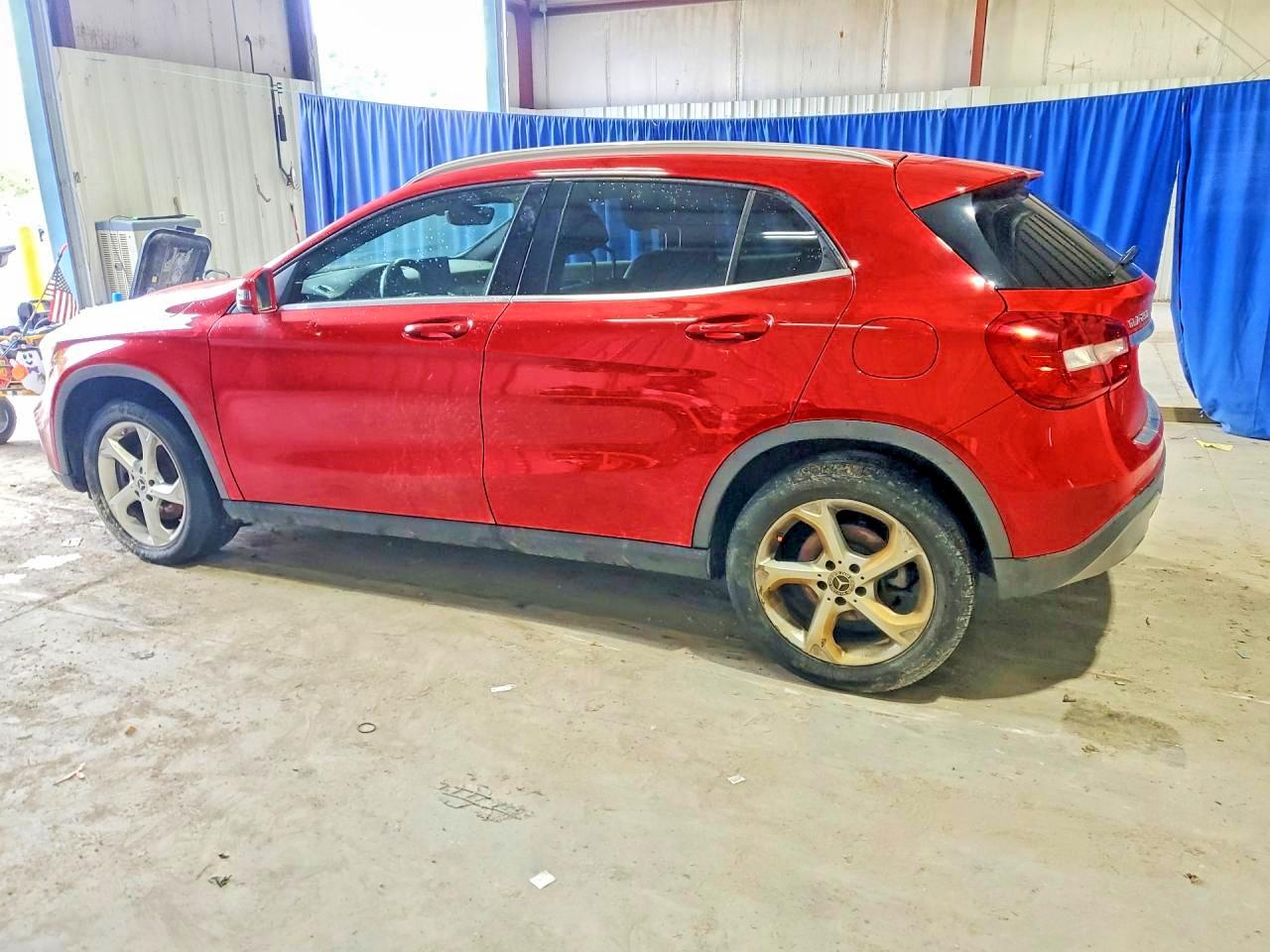 2019 MERCEDES-BENZ GLA-CLASS