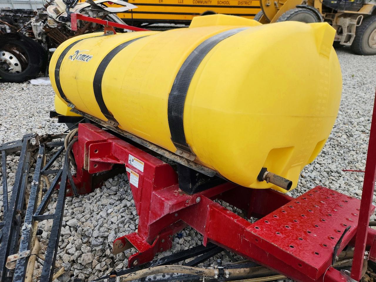2005 DEMCO UNKNOWN