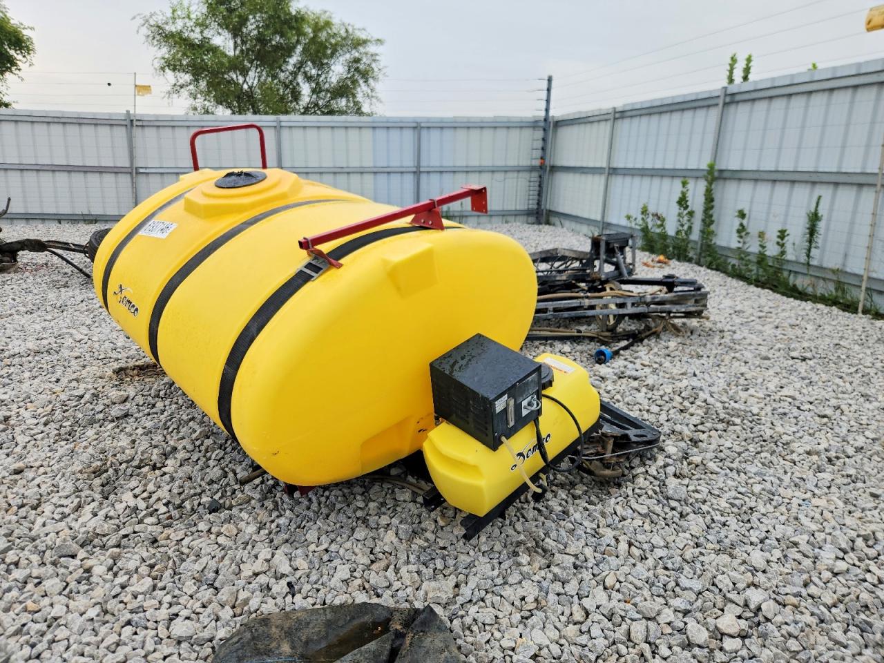 2005 DEMCO UNKNOWN