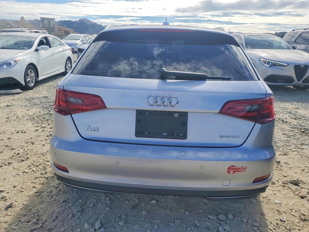 2016 AUDI A3