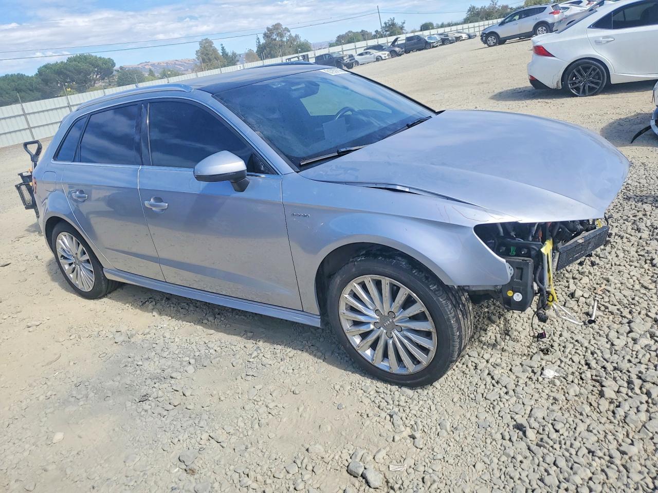 2016 AUDI A3