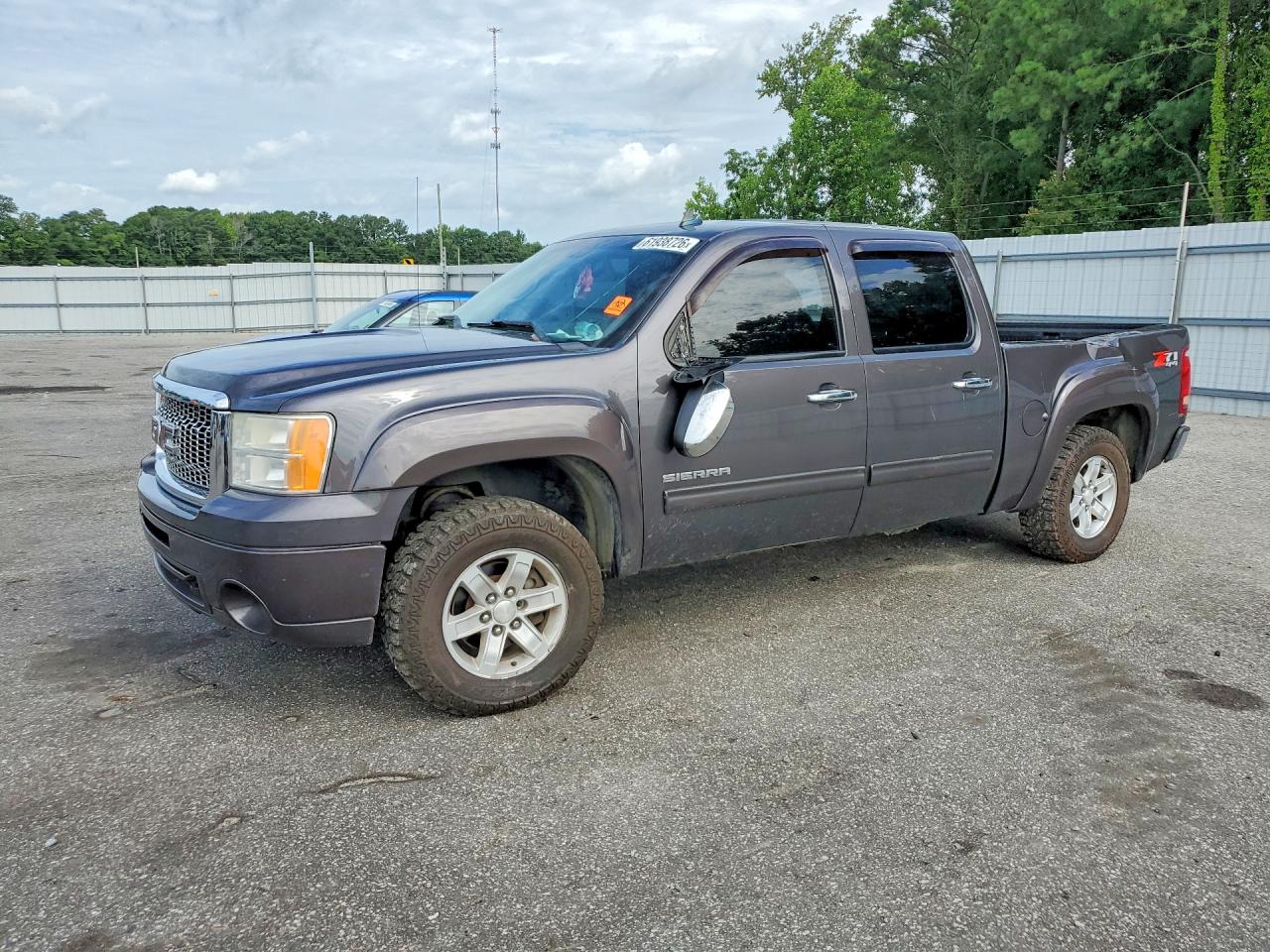 2011 GMC SIERRA
