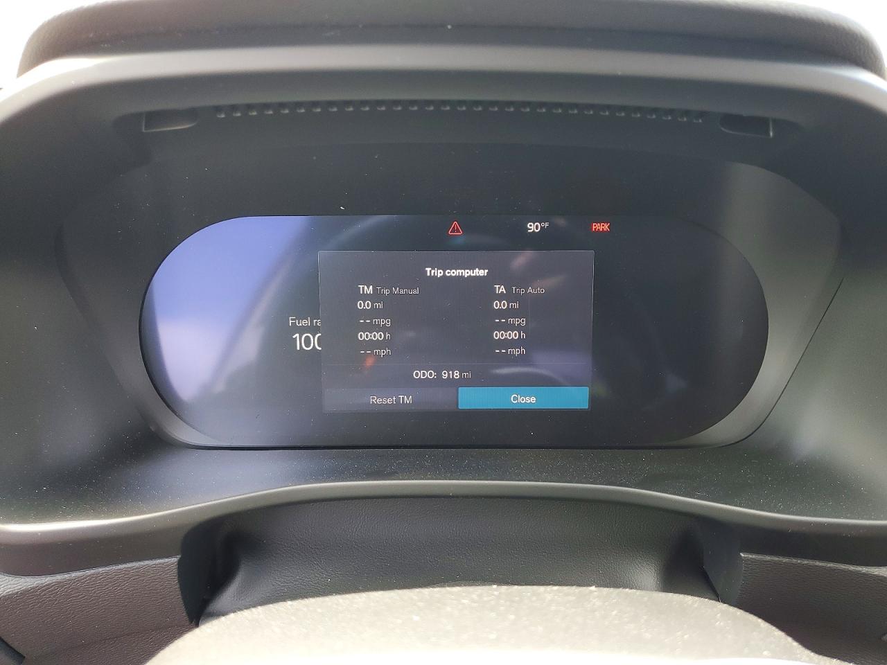 2026 VOLVO XC40