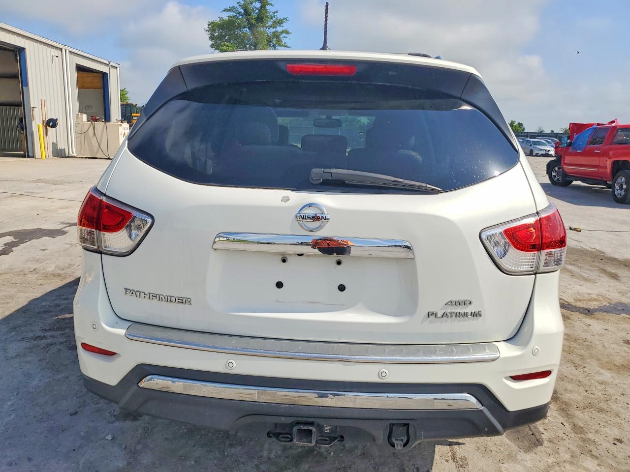 2014 NISSAN PATHFINDER